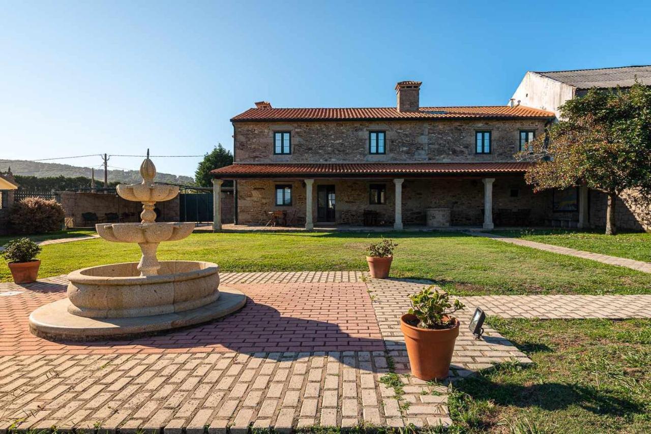 - Casa De Turismo Rural Dugium * Fisterra